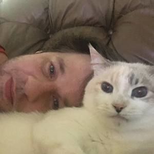 Meet your Posher, Brian